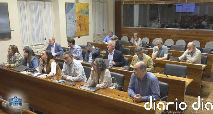 PSOE, Convocatoria-IU y Tomé rechazan pedir a la Sindicatura un informe sobre el préstamo a Duro Felguera