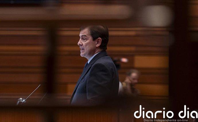 Rajoy y presidentes de Galicia, Aragón, Asturias, Extremadura y Cantabria arroparán mañana a Mañueco