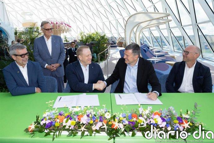 Royal Caribbean recibe el 'Legend of the Seas' en Turku (Finlandia) de cara a su debut europeo en julio