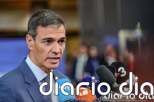 Sánchez destaca que fue Zapatero quien reguló los regalos a presidentes y que le toca a él decidir si devuelve joyas
