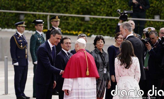 Sánchez espera que la visita del Papa sirva para "seguir tendiendo puentes de diálogo, entendimiento y esperanza"
