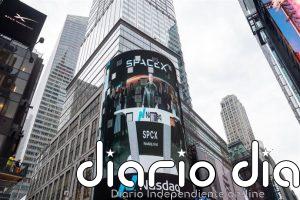 SpaceX repunta un 11% en su tercera jornada y se sitúa como la quinta mayor cotizada, por encima de Amazon
