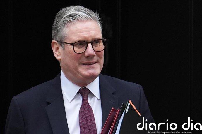 Starmer pide a plataformas digitales controles para prevenir que menores intercambien contenido sexual