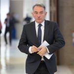 Sumar descarta que el Tribunal Supremo vaya a anular la regularización: "No es contradictoria con ninguna norma europea"