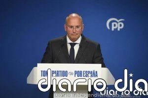 Tellado ve "imposible creer que Sánchez no estaba al corriente" y le espeta: "Salga de La Moncloa con las manos en alto"