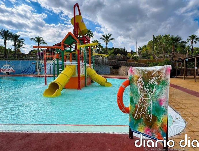 Terra Natura Murcia pone a la venta este lunes una toalla diseñada por una artista de ASSIDO