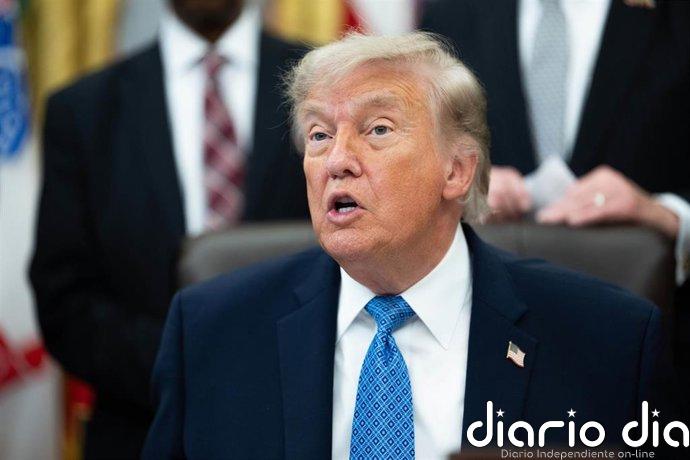 Trump amenaza a Irán con "acabar por la vía militar" tras los ataques de represalia en el estrecho de Ormuz