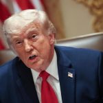 Trump carga contra los que critican su postura en las negociaciones con Irán por "dificultar" su trabajo
