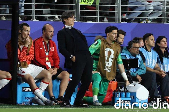 Turquía respalda a Montella y a los jugadores tras la eliminación del Mundial