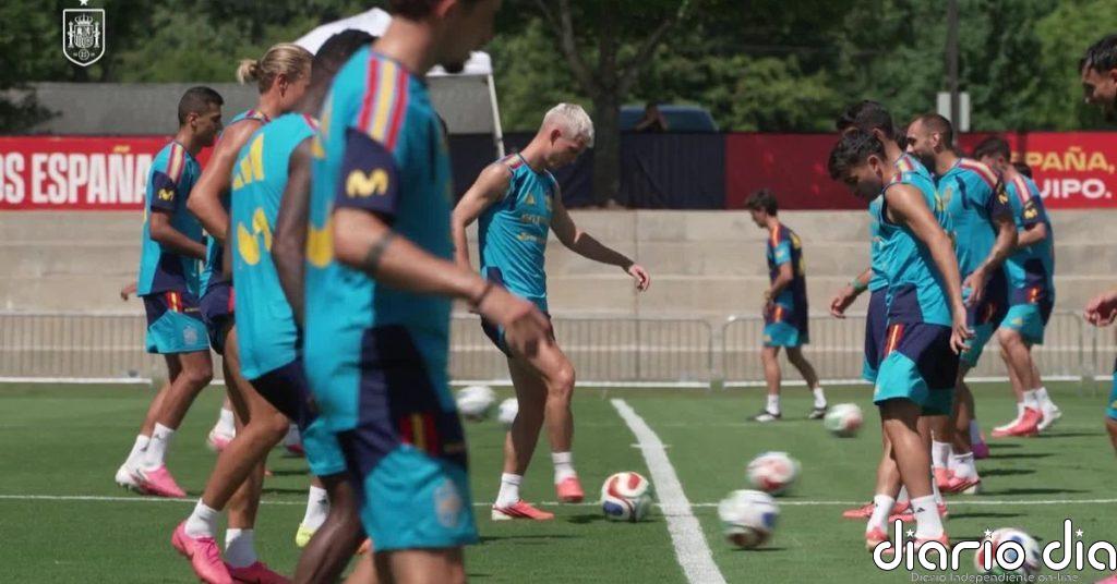 Último entrenamiento de España antes de viajar a Atlanta para debutar en el Mundial