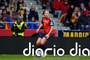 Un doblete de Putellas guía la goleada del nuevo líder ante Inglaterra