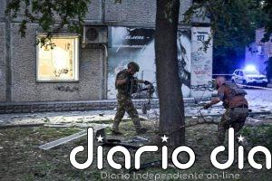 Un grupo paramilitar ucraniano ataca infrestructura ferrovaria clave rusa en Donetsk y Lugansk