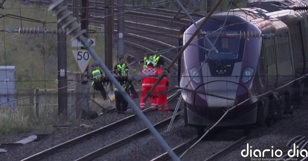 Un maquinista muerto y al menos 33 heridos en el choque de dos trenes en Inglaterra