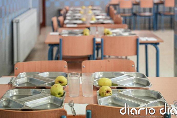 Un millón de niños españoles se quedará este verano sin la comida completa que garantiza la beca comedor, según Educo