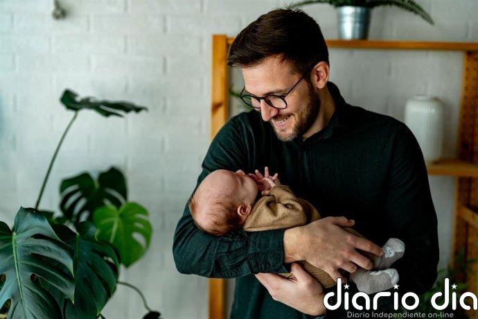 Una baja de paternidad: Entre 14 y 40 semanas, el "punto dulce" contra la depresión parental