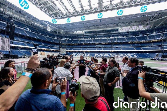 Unos 70.000 fieles y religiosos recibirán a León XIV en el Bernabéu convertido en "un gran templo de fe"