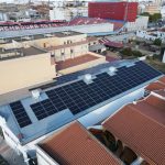 Visalia opera en 458 barrios solares en España y gestiona uno de cada cuatro MW instalados