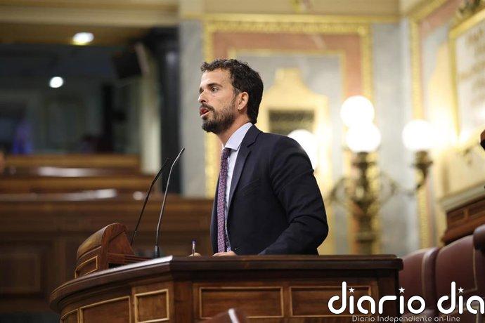Vox defiende en el Congreso la "prioridad nacional" ante PSOE y socios que denuncian "racismo" e inconstitucionalidad