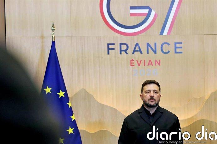 Zelenski apunta a "cambios significativos" en el apoyo a Ucrania en una llamada con Trump y Macron