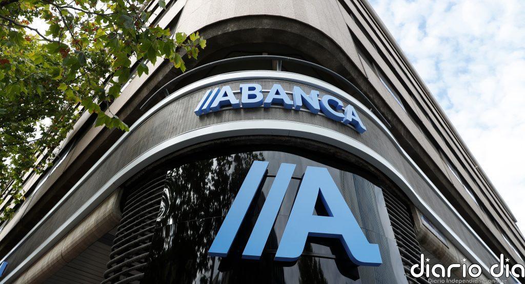 Abanca obtuvo 988 millones hasta septiembre, un 130,6% más, por el impacto de la integración de EuroBic