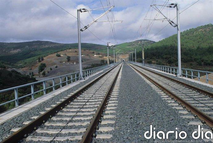 Adif adjudica por 2,5 millones de euros obras de mejora en el vallado para proteger la red ferroviaria de Sevilla