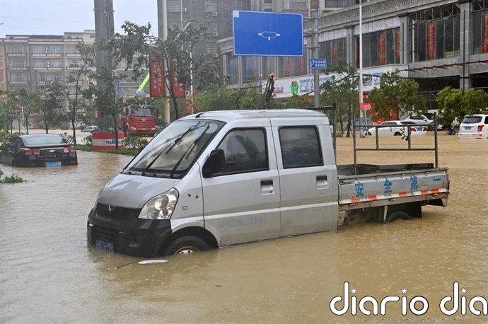Al menos dos muertos y 55.000 afectados por inundaciones en Guangxi (China)