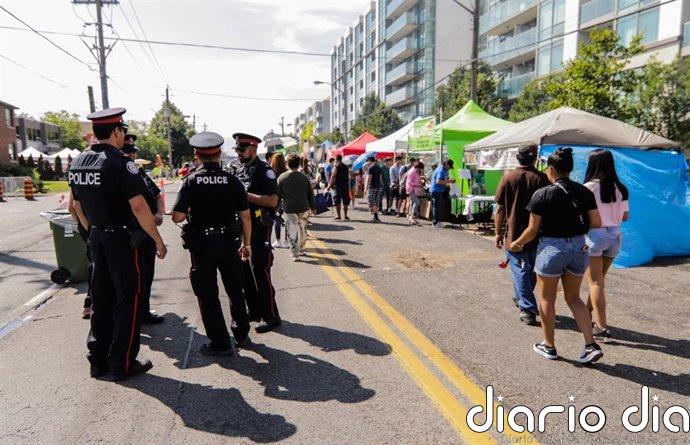 Al menos dos muertos y cuatro heridos en un tiroteo durante un festival callejero en Toronto (Canadá)