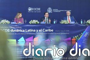 Albares defiende fortalecer la relación entre la OCDE y América Latina y el Caribe en un "mundo polarizado"