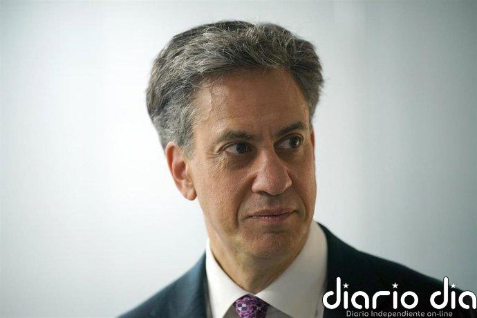 Albares felicita a Miliband por su nombramiento y afirma que cooperarán para "impulsar la prosperidad compartida"
