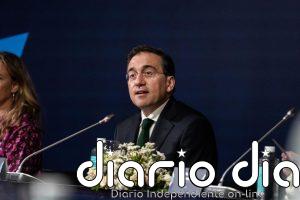 Albares insta al PP a "evitar el daño a España" y apoye el Tratado de Amistad con Francia en el Senado