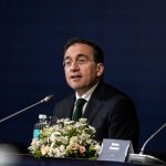 Albares pide a Feijóo que desautorice a Rajoy tras sus palabras "intolerables" sobre Francia