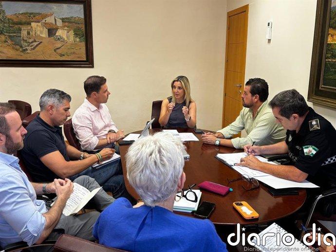 Alcalá de Guadaíra (Sevilla) desarrolla un Plan de Acción contra vertidos ilegales con limpieza y vigilancia policial