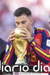 Álex Baena será nombrado hijo predilecto de Roquetas de Mar (Almería) y dará nombre a cinco campos de fútbol