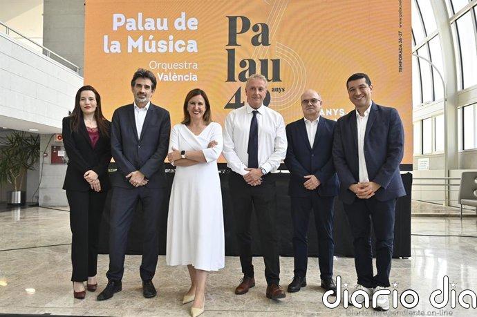 Alexander Liebreich renueva como director de la Orquesta de València por cinco temporadas más