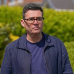 Andy Burnham se perfila como el próximo primer ministro británico tras el abrumador respaldo laborista