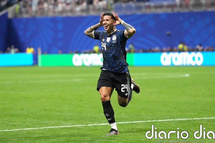 Argentina rubrica otra remontada contra una tacaña Inglaterra