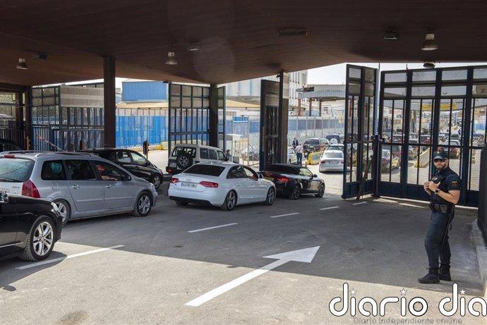 Atrapadas cientos de personas de la Operación Paso del Estrecho tras el cierre de la frontera entre Melilla y Marruecos