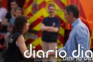 Ayuso y Pedro Sánchez se encuentran en el Puesto de Mando Avanzado en Cenicientos para seguir la evolución del incendio