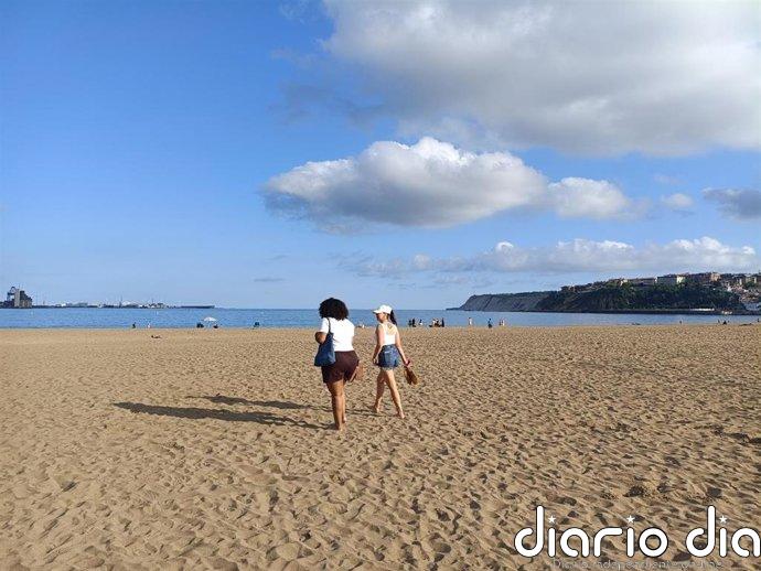 Baño prohibido en las playas vizcaínas de La Arena y Toña