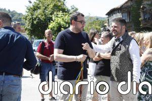 Barbón defiende una oficialidad "amable" en Asturias y afea que partidos cambien de postura según el lado del Eo