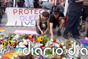 Berlín sale a la calle contra el terror para conmemorar a las víctimas del atropello durante el Orgullo