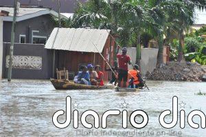 Bomberos de Ghana alertan de al menos doce muertos por inundaciones en Accra y advierten de que podrían ser más