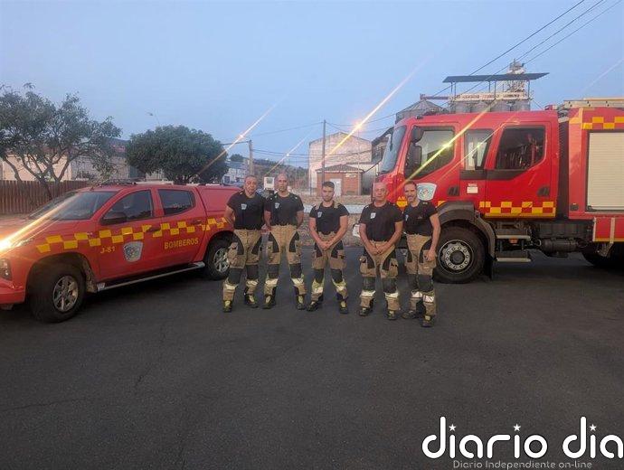 Bomberos de la Diputación de Cáceres se trasladan a Ávila para ayudar a pueblos afectados por el incendio de Burgohondo