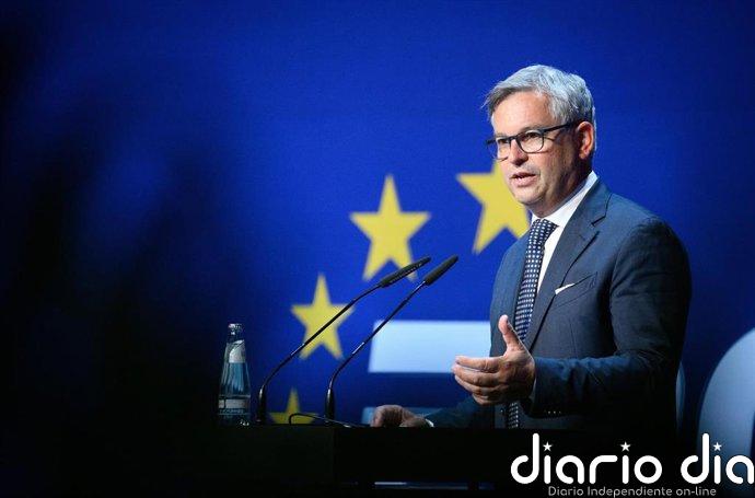 Bruselas ofrece reforzar el apoyo a España con Frontex en Ceuta y reclama a Marruecos medidas inmediatas