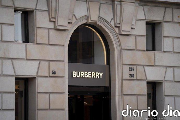 Burberry facturó un 5% más en su primer trimestre fiscal por su impulso en el continente americano y China
