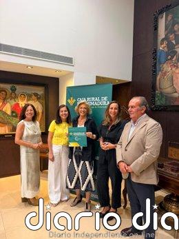Caja Rural de Extremadura dona 20.000 litros de leche a Banco de Alimentos de Badajoz para apoyar a familias vulnerables
