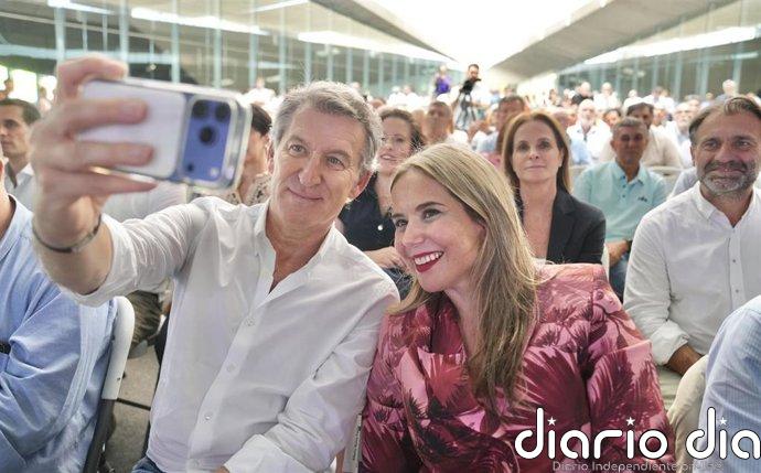 Carmen Pérez, arropada por Feijóo como candidata de Santa Cruz, ofrece "impulso" para ser la capital de Canarias