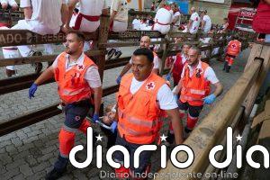 Catorce heridos en el quinto encierro de los Sanfermines, uno de ellos con una cornada en la cara