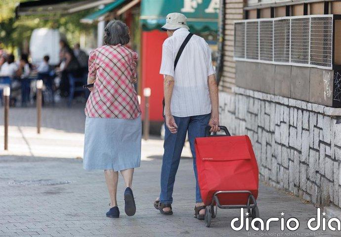 Ceoma reclama un plan específico para proteger a las personas mayores ante las olas de calor y los incendios