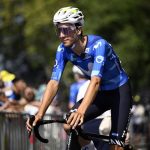 Cian Uijtdebroeks, jefe de filas del Movistar Team, abandona el Tour tras la sexta etapa